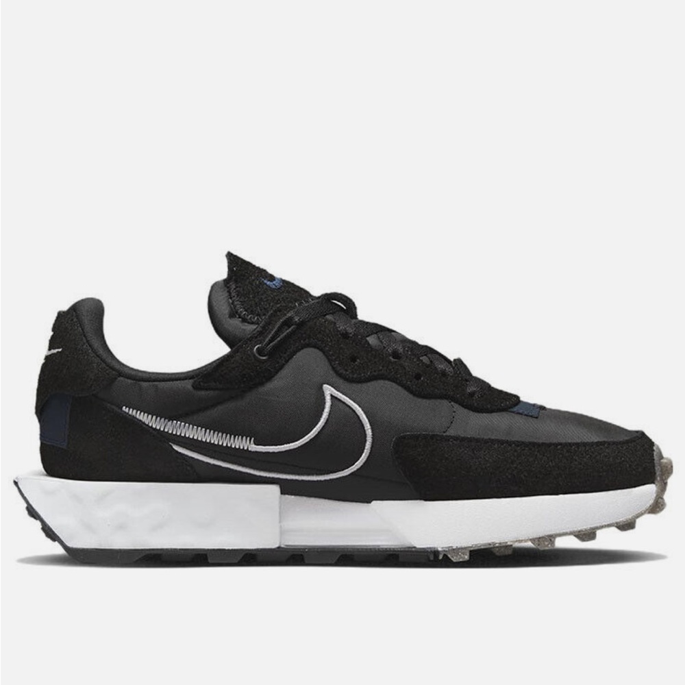 Nike Fontanka Waffle Sneaker